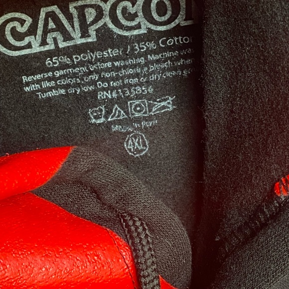 New 3X & 4X Street Fighter Lightweight Capcom Paint Chips Missing - Picture 7 of 16